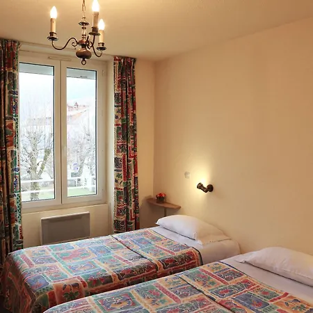 Western Grand De Paris & 3* Villard-de-Lans