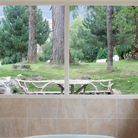 Western Grand De Paris & Hotel