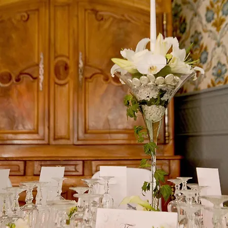 Western Grand De Paris &