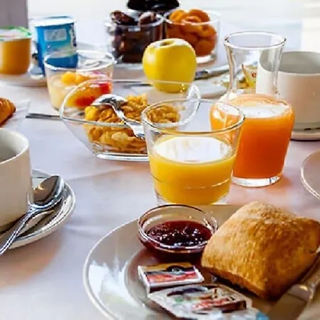 Western Grand De Paris & Hotel Villard-de-Lans