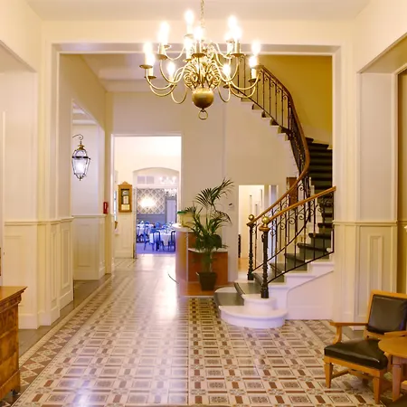 Western Grand De Paris & Hotell Villard-de-Lans