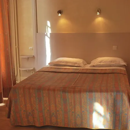 Hotel Western Grand De Paris & Villard-de-Lans