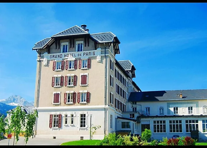 Western Grand De Paris &