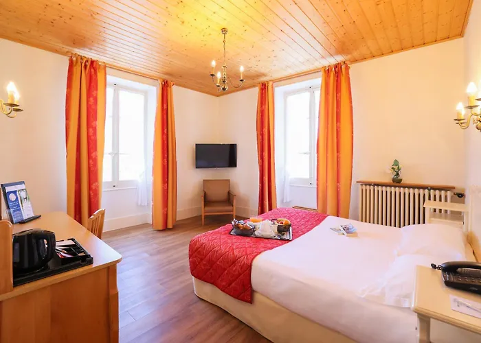 Western Grand De Paris &